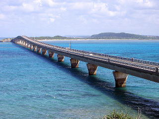 池間大橋
