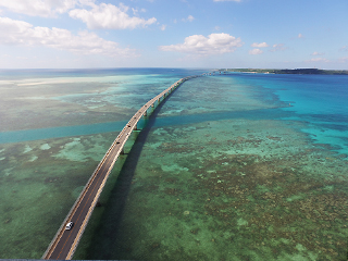 伊良部大橋